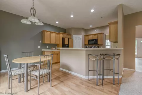 1111 Durango, Lansing, MI 48917 photo 11