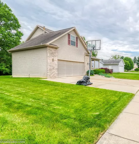1111 Durango, Lansing, MI 48917 photo 38