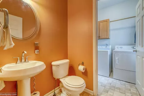 1111 Durango, Lansing, MI 48917 photo 30