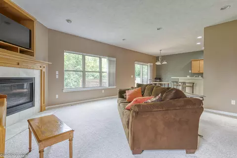 1111 Durango, Lansing, MI 48917 photo 8