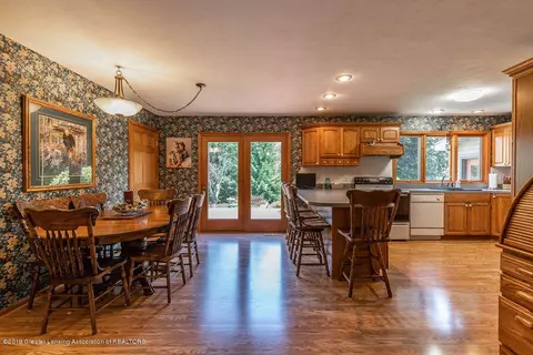 11586 Dow Rd, Sunfield, MI 48890 photo 6