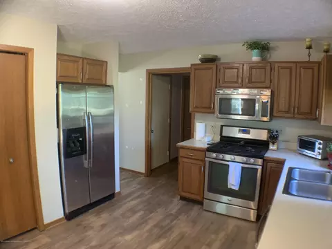 2335 Hiddenview Ln, Williamston, MI 48895 photo 7