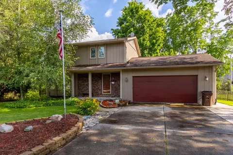 1175 Haslett Rd, Haslett, MI 48840 photo 2