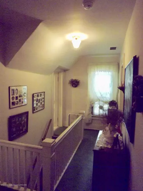 215 E Oak St, Mason, MI 48854 photo 21
