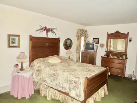215 E Oak St, Mason, MI 48854 photo 18