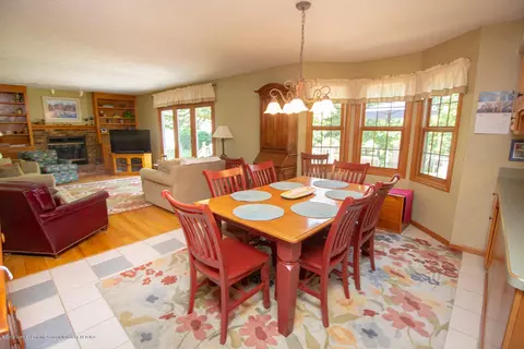 5941 Eagles Way, Haslett, MI 48840 photo 9