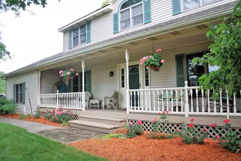 5941 Eagles Way, Haslett, MI 48840 photo 3