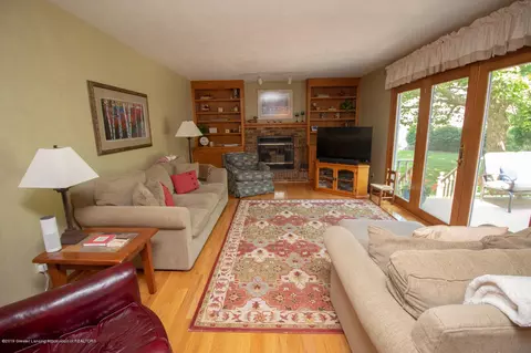 5941 Eagles Way, Haslett, MI 48840 photo 13