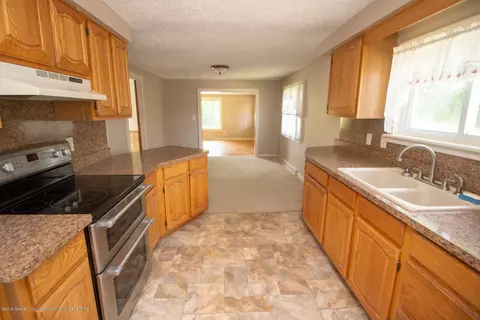 509 Baldwin Rd, Mason, MI 48854 photo 11
