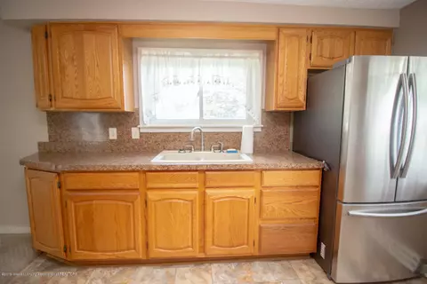 509 Baldwin Rd, Mason, MI 48854 photo 7