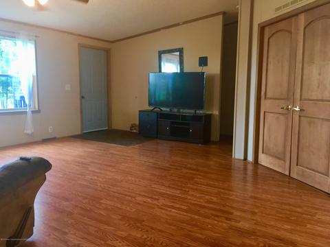 1267 W St Charles, Ithaca, MI 48847 photo 8
