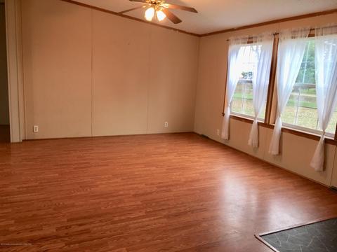1267 W St Charles, Ithaca, MI 48847 photo 9