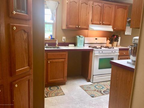 1267 W St Charles, Ithaca, MI 48847 photo 11