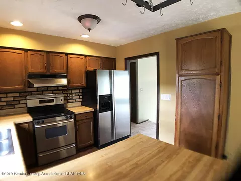 7075 W Herbison Rd, Dewitt, MI 48820 photo 20