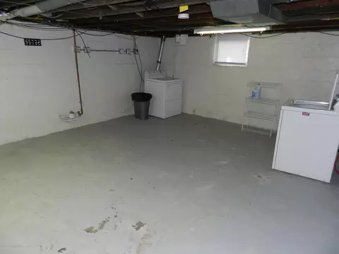 313 E Frederick Ave, Lansing, MI 48906 photo 34