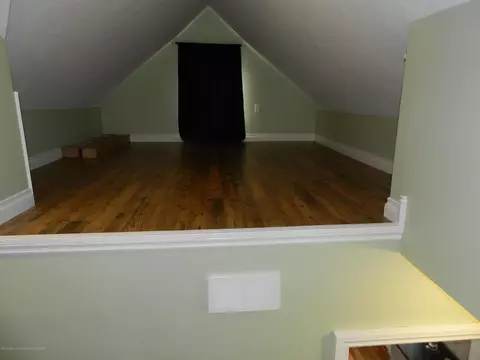 313 E Frederick Ave, Lansing, MI 48906 photo 24