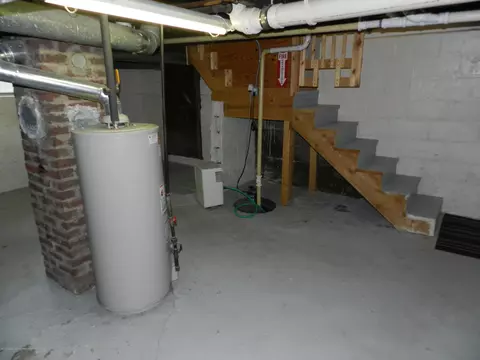 313 E Frederick Ave, Lansing, MI 48906 photo 35