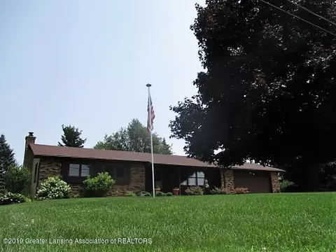 14255 Chandler Rd, Bath, MI 48808 photo 1