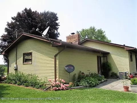 14255 Chandler Rd, Bath, MI 48808 photo 47