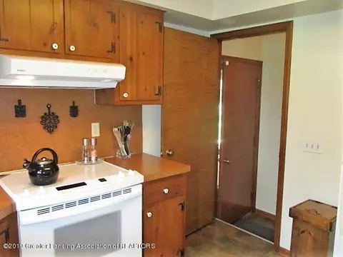 14255 Chandler Rd, Bath, MI 48808 photo 15