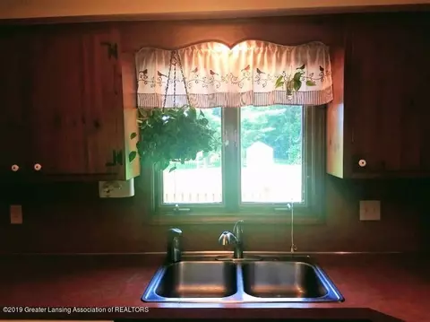14255 Chandler Rd, Bath, MI 48808 photo 17
