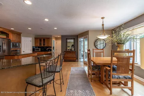 11614 N Hardwood Dr, Dewitt, MI 48820 photo 12