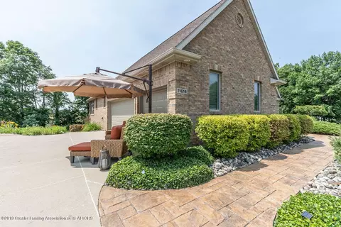 11614 N Hardwood Dr, Dewitt, MI 48820 photo 3