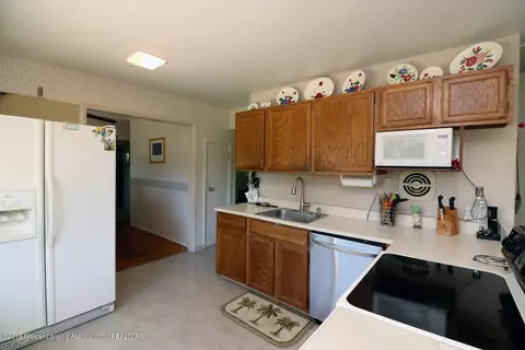 1045 Haslett Rd, Haslett, MI 48840 photo 10