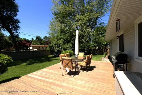 1045 Haslett Rd, Haslett, MI 48840 photo 23
