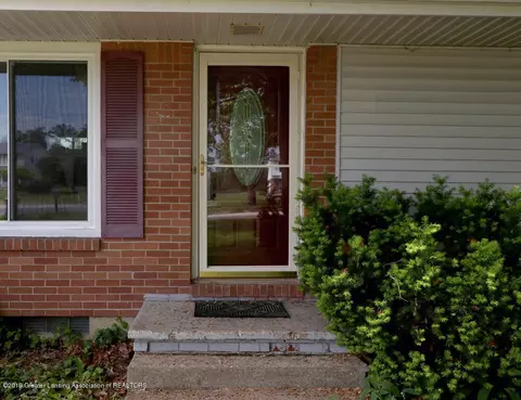 1045 Haslett Rd, Haslett, MI 48840 photo 3