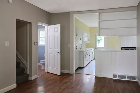 229 E Front St, Ovid, MI 48866 photo 4
