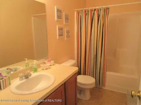 6794 Castleton, Grand Ledge, MI 48837 photo 21