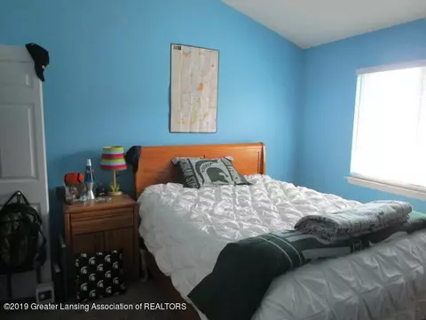 6794 Castleton, Grand Ledge, MI 48837 photo 19