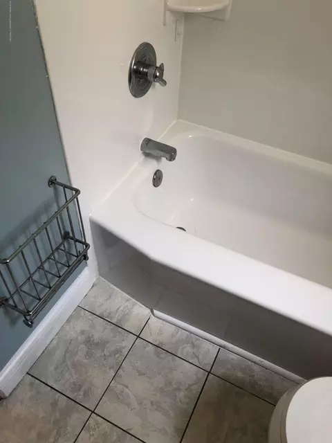 2926 Alfred Ave, Lansing, MI 48906 photo 7
