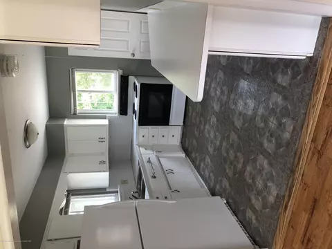 2926 Alfred Ave, Lansing, MI 48906 photo 22