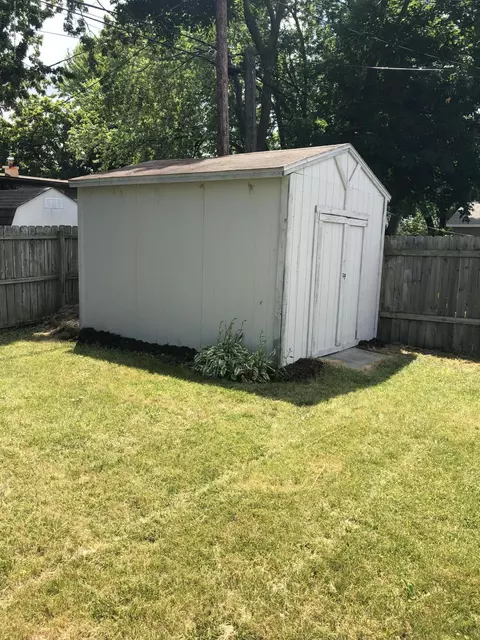 2926 Alfred Ave, Lansing, MI 48906 photo 15