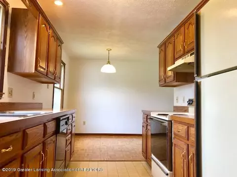 403 Brunswick Dr, Dewitt, MI 48820 photo 7