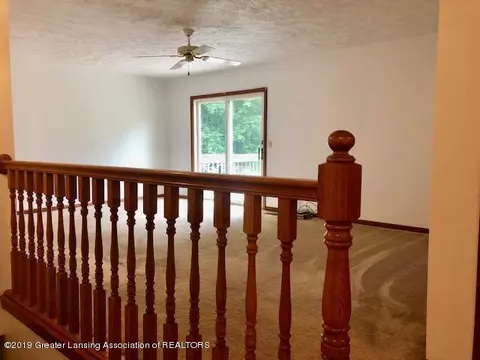 403 Brunswick Dr, Dewitt, MI 48820 photo 4