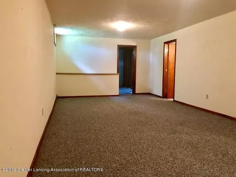 403 Brunswick Dr, Dewitt, MI 48820 photo 17