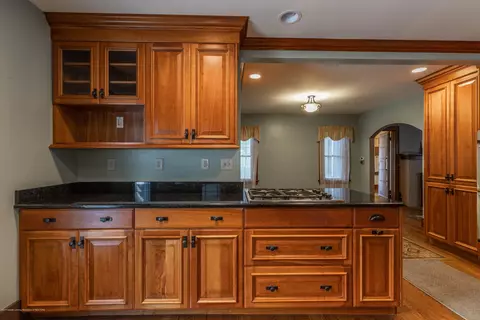 739 E Ash St, Mason, MI 48854 photo 4