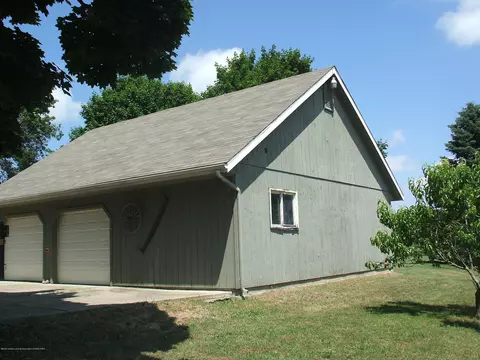 7782 N Welling Rd, Eureka, MI 48833 photo 12