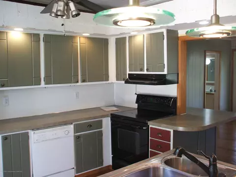 7782 N Welling Rd, Eureka, MI 48833 photo 23