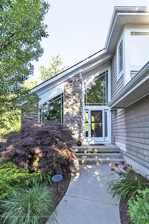 16830 Perry Rd, Haslett, MI 48840 photo 4
