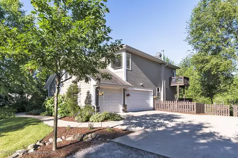 16830 Perry Rd, Haslett, MI 48840 photo 3