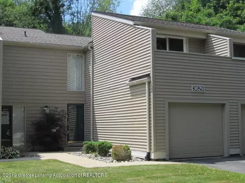 3629 E Meadows Ct, Okemos, MI 48864 photo 2