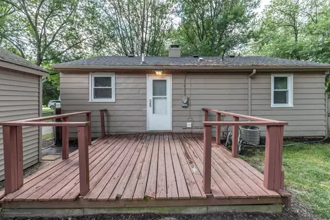 1960 Phillips Ave, Holt, MI 48842 photo 17