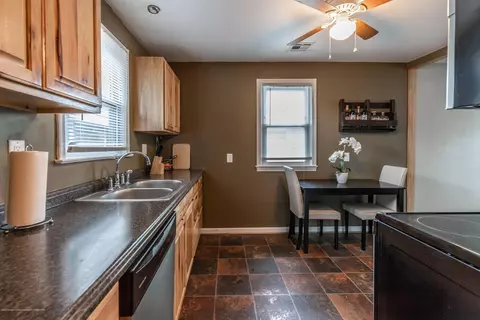 1960 Phillips Ave, Holt, MI 48842 photo 6
