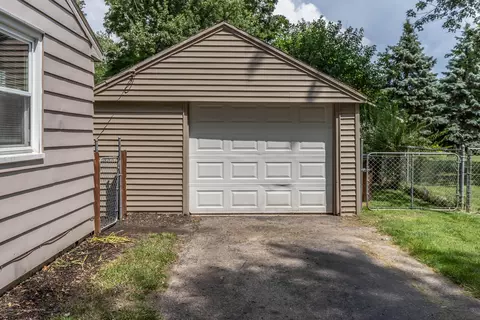 1960 Phillips Ave, Holt, MI 48842 photo 19