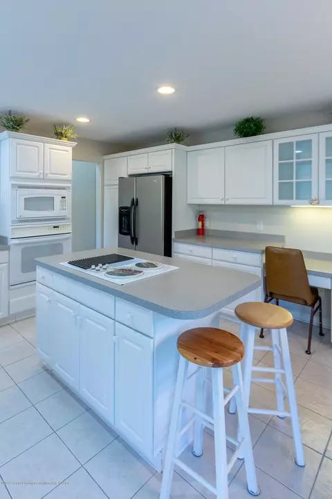 11725 Schavey Rd, Dewitt, MI 48820 photo 27