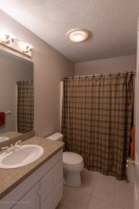 11725 Schavey Rd, Dewitt, MI 48820 photo 38
